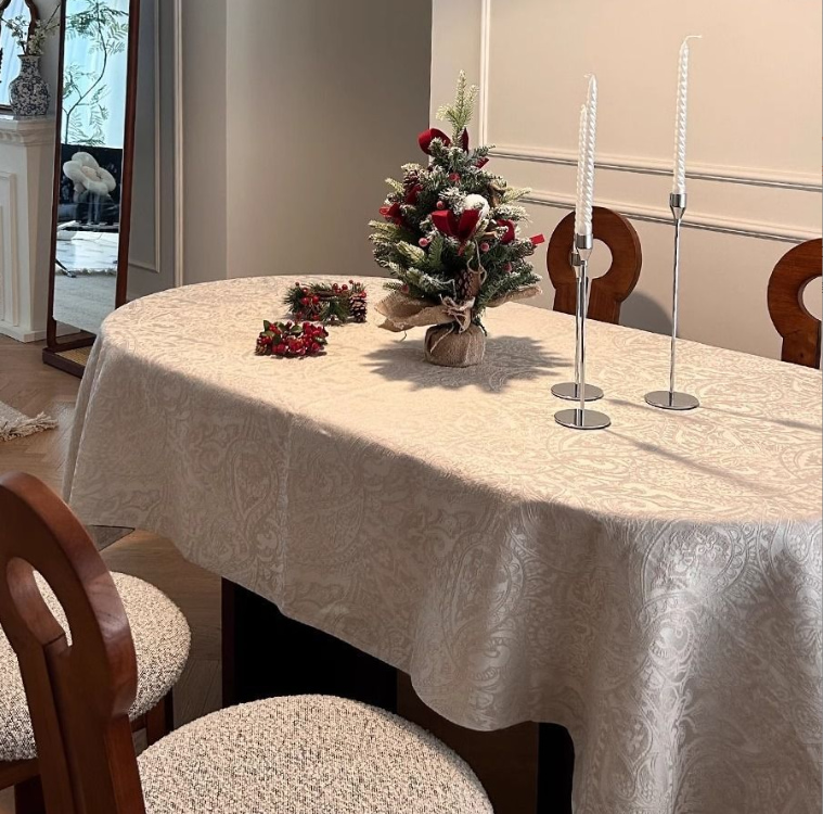 polyester jacquard tablecloth